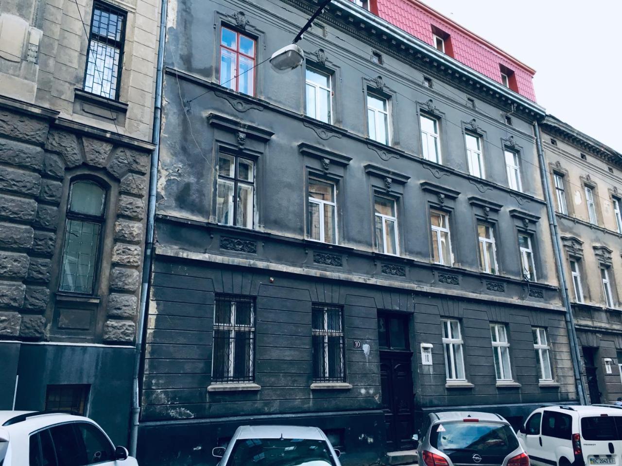 Designer Apartment In The Center Lviv Exterior foto